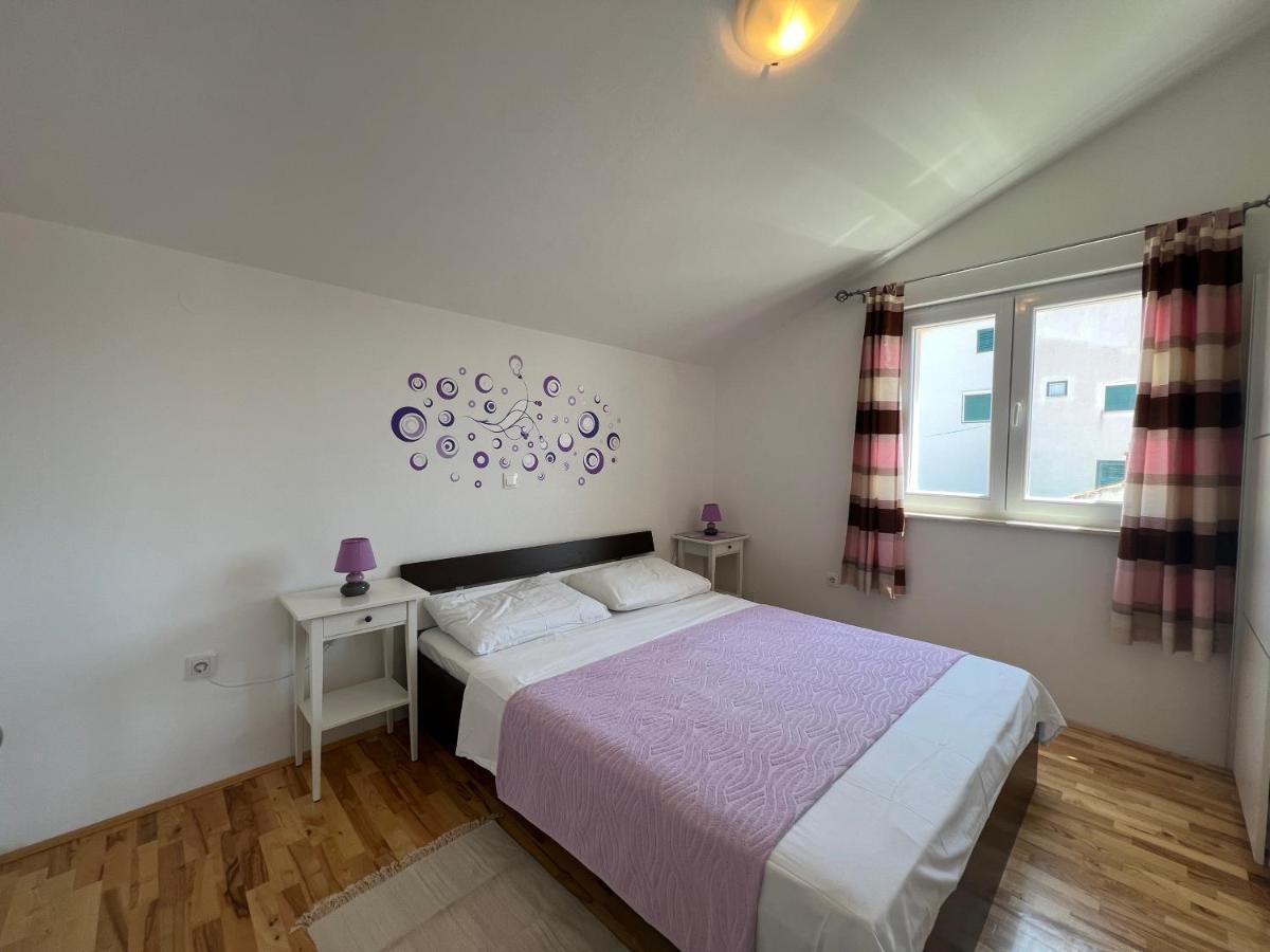 Apartmani Roje Sveti Filip I Jakov Esterno foto