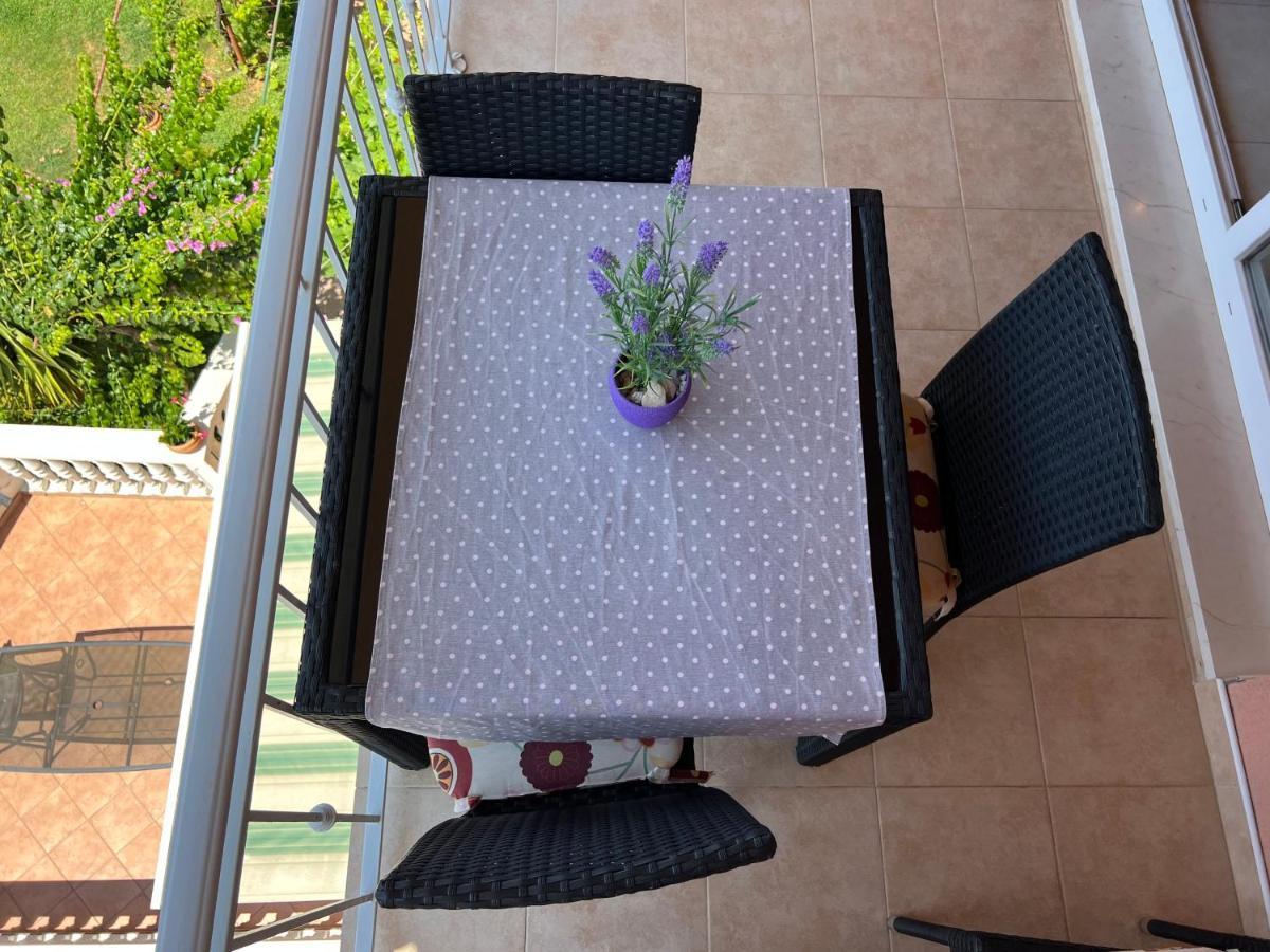 Apartmani Roje Sveti Filip I Jakov Esterno foto