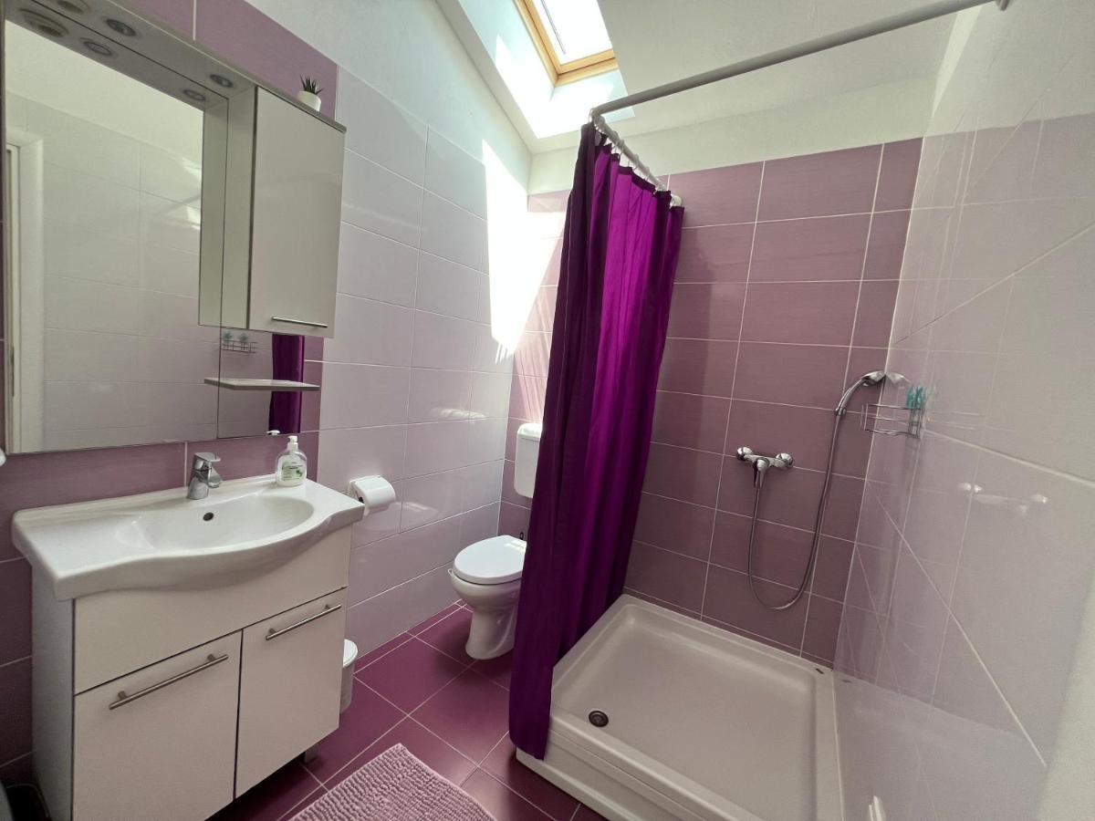 Apartmani Roje Sveti Filip I Jakov Esterno foto